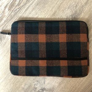 Tablet/Small Laptop Padded Bag